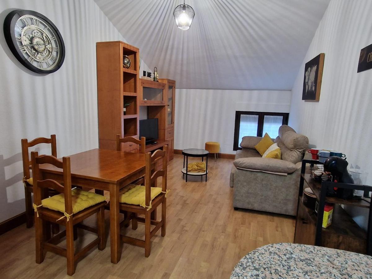 Vivienda Turistica Ibama2 Apartment Ciudad-Rodrigo Екстериор снимка